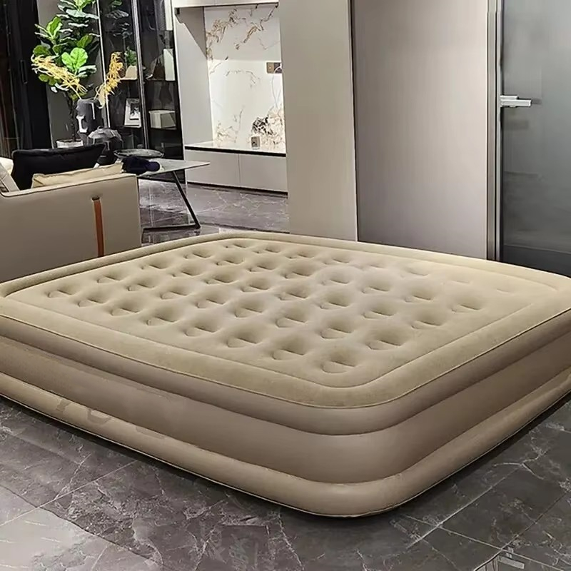 Outdoor Furniture Nearby - インフレータブルPVCスリーピングマットレス,豪華な2人用キャンプマットレス,ポンプ内蔵,厚手