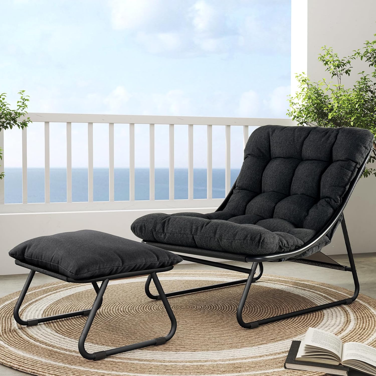 フットレストとクッション付き屋外ラウンジチェア、ダークグレー - Outdoor Furniture Metal Chairs のレビューと価格